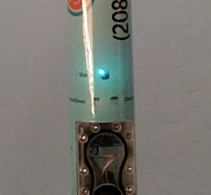 Cyan pulsing connection light